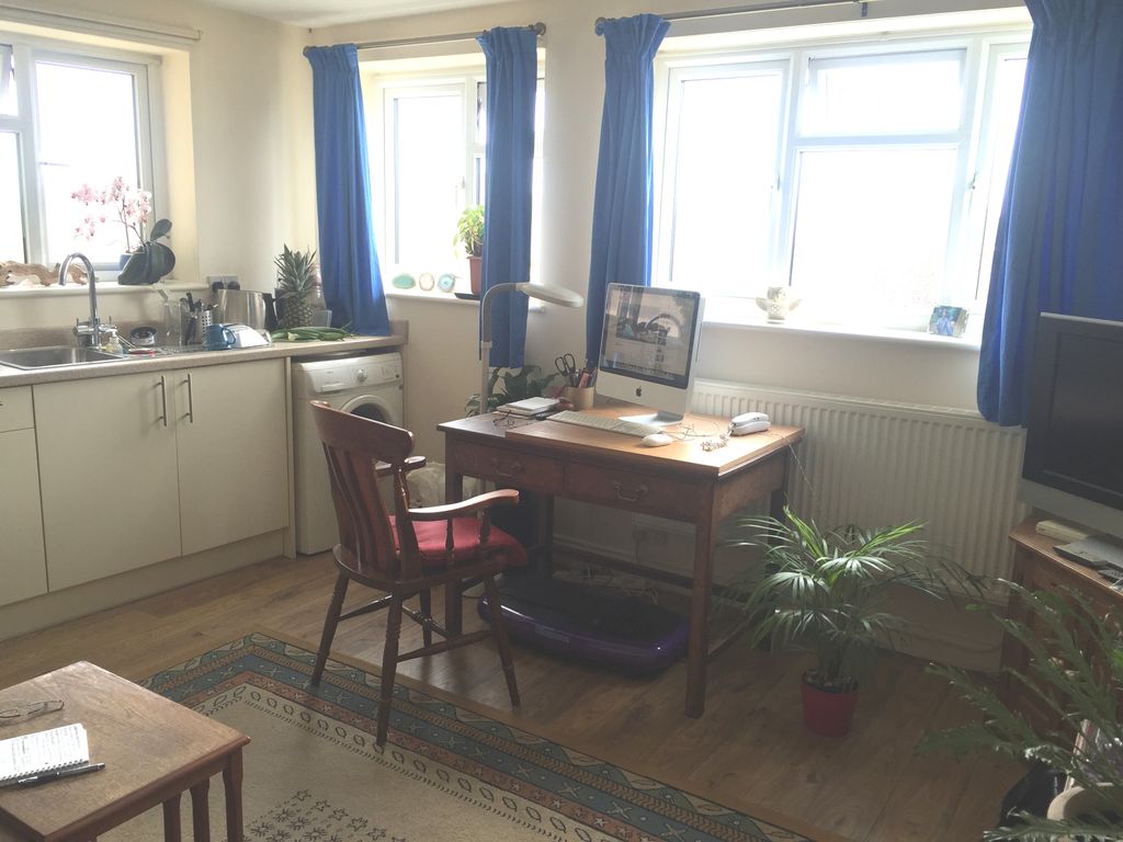 1 bed flat for sale in Longridge Avenue, Saltdean, Brighton BN2, £159,950