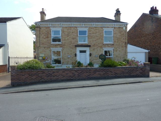 Hotel/guest house for sale in 16 Queen Street, Epworth DN9, £495,000