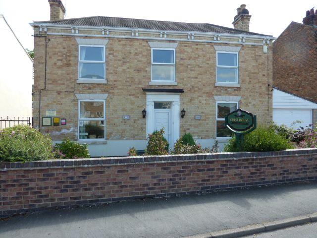Hotel/guest house for sale in 16 Queen Street, Epworth DN9, £495,000