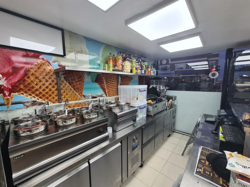 Restaurant/cafe for sale in Fish & Chips S73, Wombwell, South Yorkshire, £134,950
