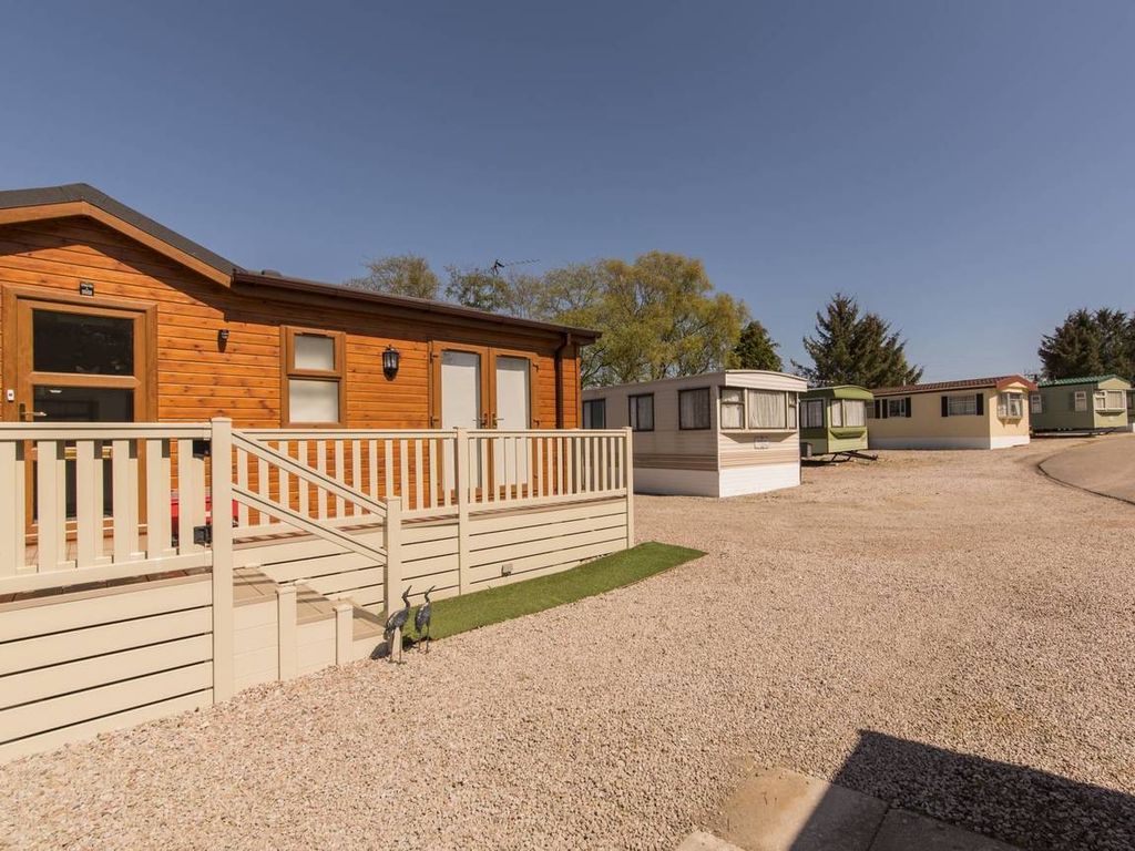 2 bed property for sale in Benview Residential Lodge Park, Kintore, Aberdeenshire AB51, £99,995