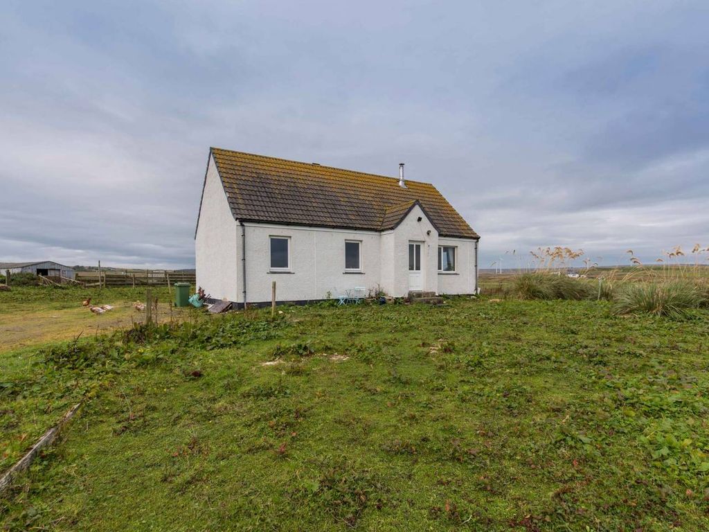 3 bed bungalow for sale in Mid Clyth, Caithness, Highland KW3, £220,000