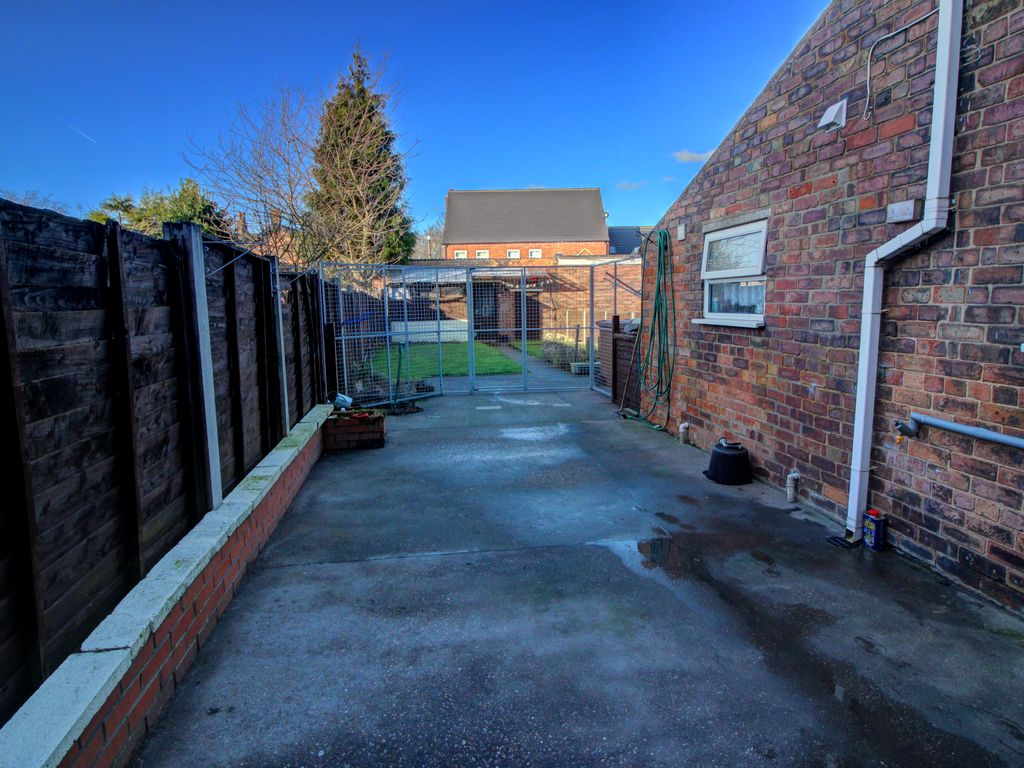 3 bed semi-detached house for sale in Silver Street, Barnetby DN38, £145,000