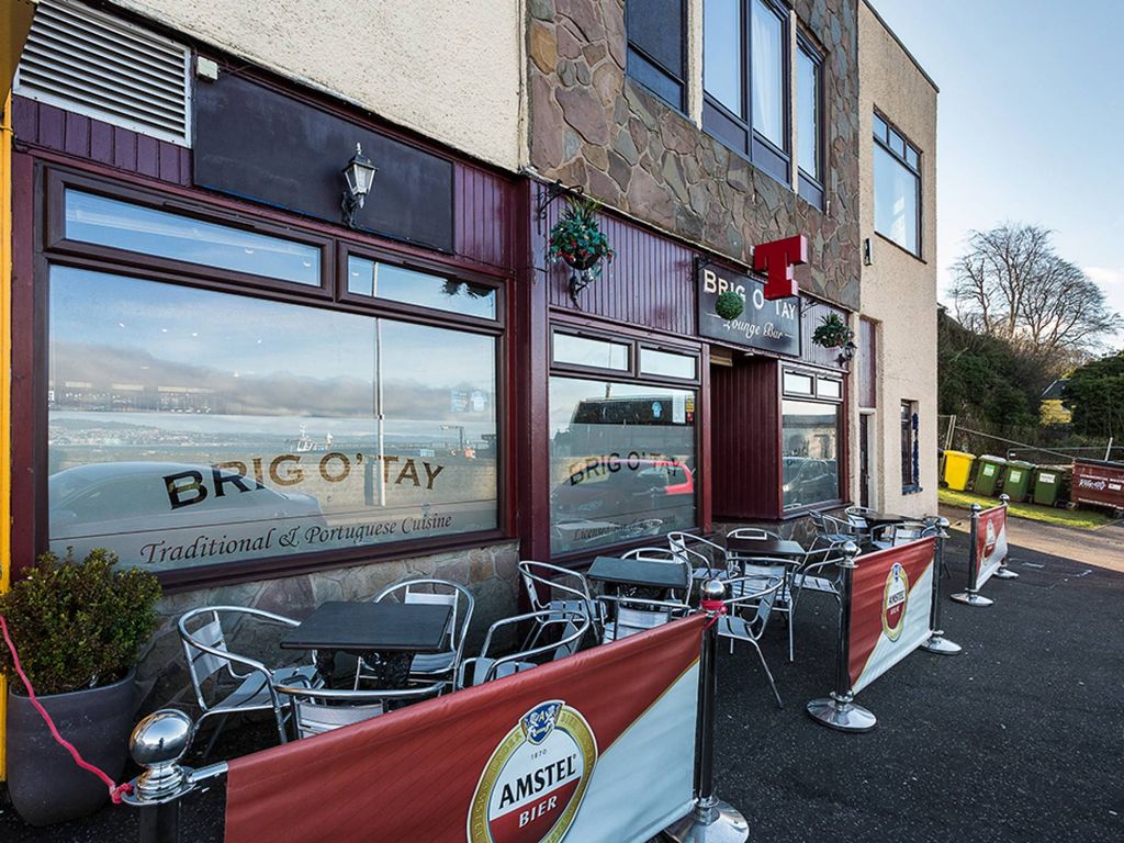 Commercial property for sale in 14 Boat Road, Newport-On-Tay, Dundee, Angus DD6, £295,000