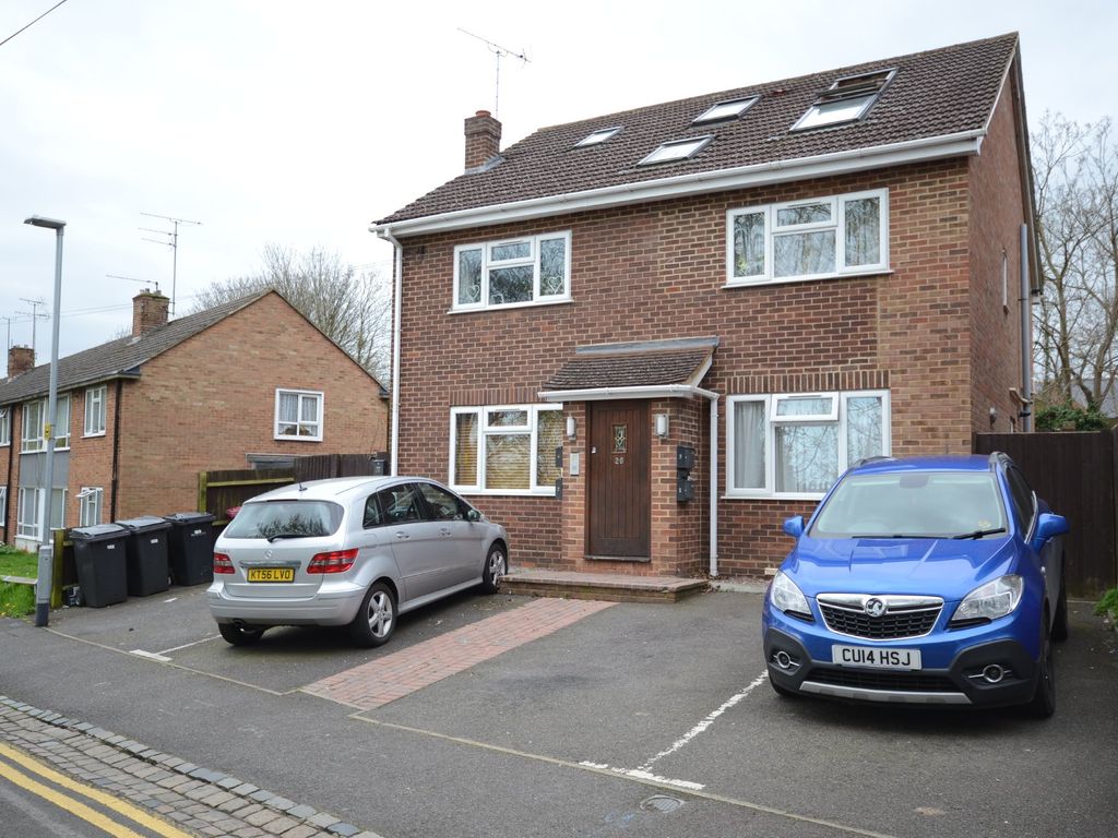 1 bed flat for sale in Coley Place, Reading RG1, £170,000