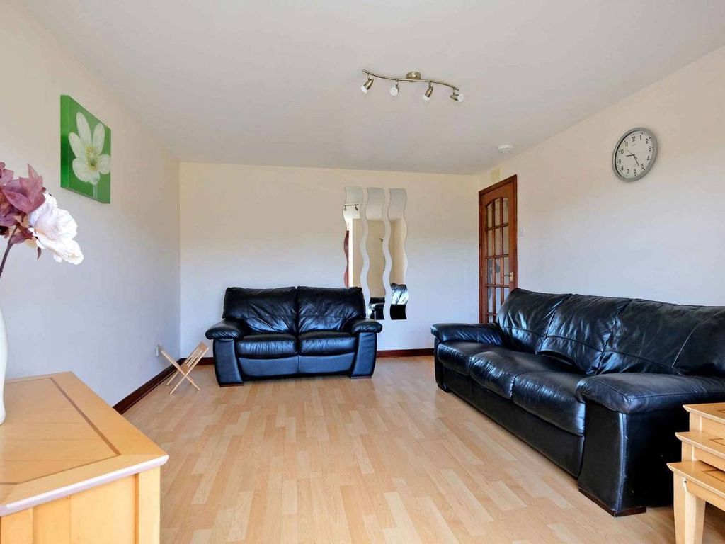 1 bed flat for sale in Station Road, Turriff, Aberdeenshire AB53, £84,995