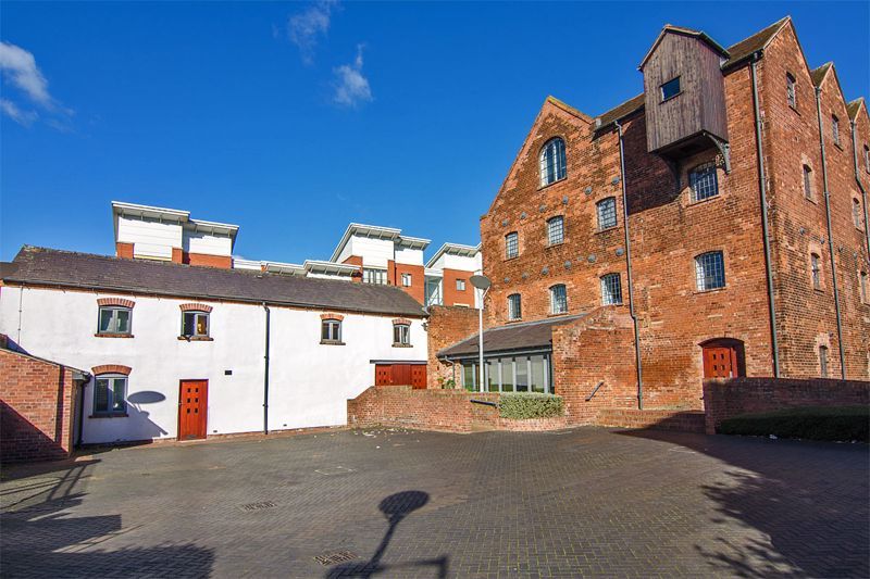 1 bed flat for sale in The Mill, Albion Street, Wolverhampton WV1, £60,000