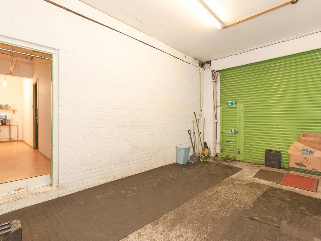 Commercial property for sale in Brunswick Road, Edinburgh EH7, £40,000