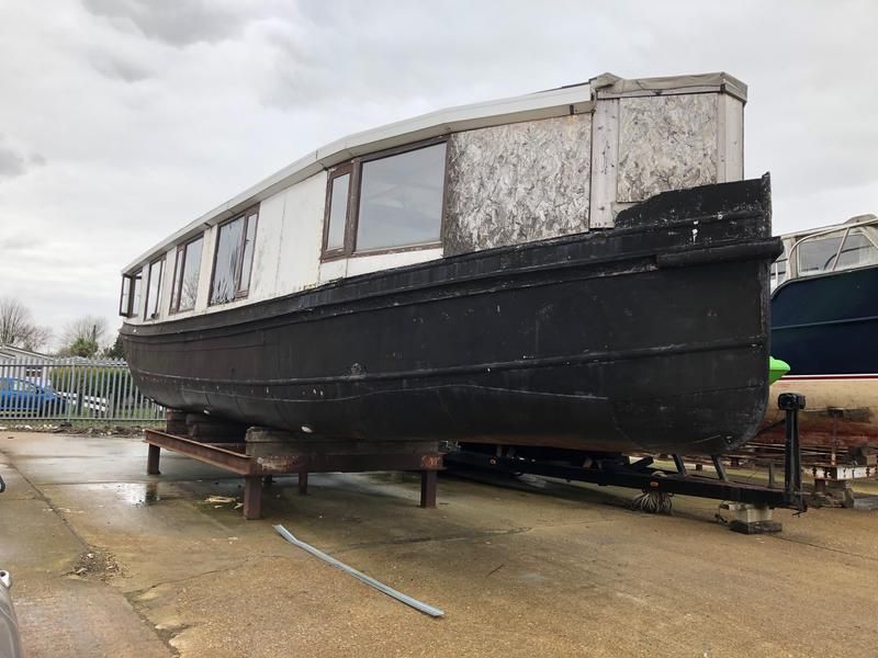 1 bed houseboat for sale in Vicarage Lane, Port Werburgh, Hoo, Rochester ME3, £38,000