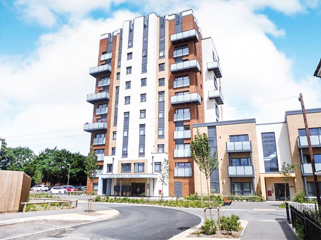 2 bed flat for sale in Blanchard Avenue, Gosport PO13, £135,000