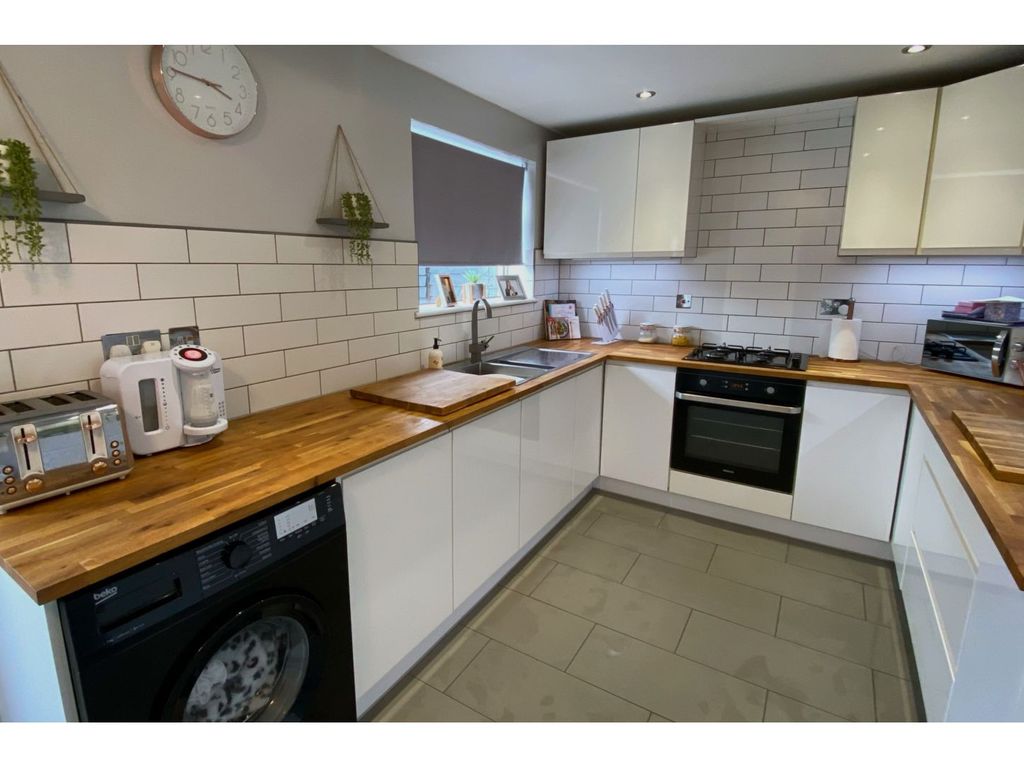 3 bed terraced house for sale in Talbot Close, Highbridge TA9, £229,950