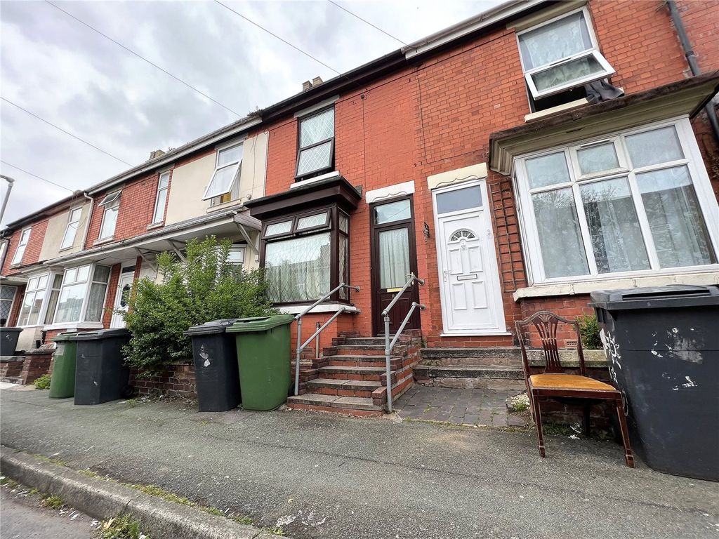 2 bed terraced house for sale in Norfolk Road, Pennfields, Wolverhampton WV3, £130,000