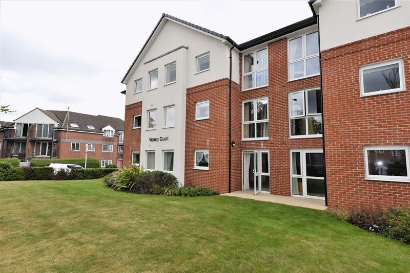 1 bed property for sale in Beaconsfield Road, Waterlooville PO7, £154,995