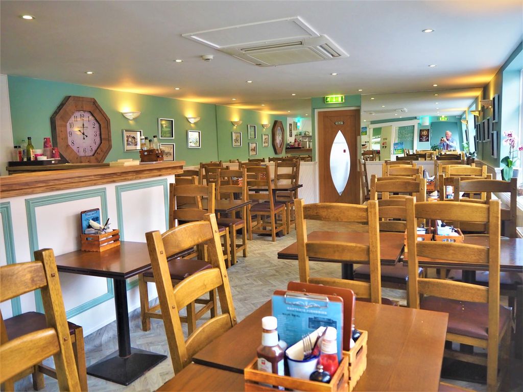 Restaurant/cafe for sale in Fish & Chips YO18, North Yorkshire, £379,950