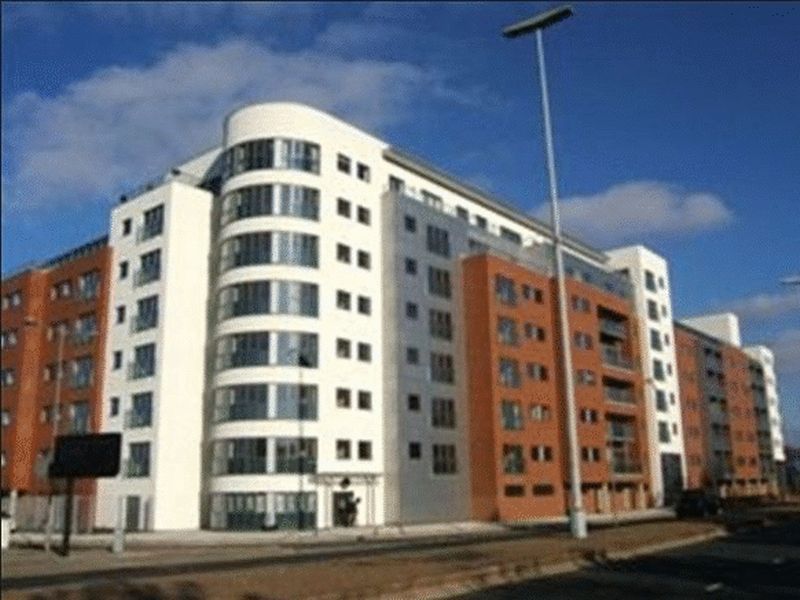 2 bed flat for sale in Leeds Street, Liverpool L3, £124,950