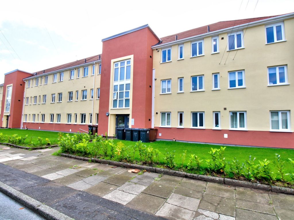 3 bed flat for sale in Galsworthy Avenue, Litherland, Merseyside L30, £89,950