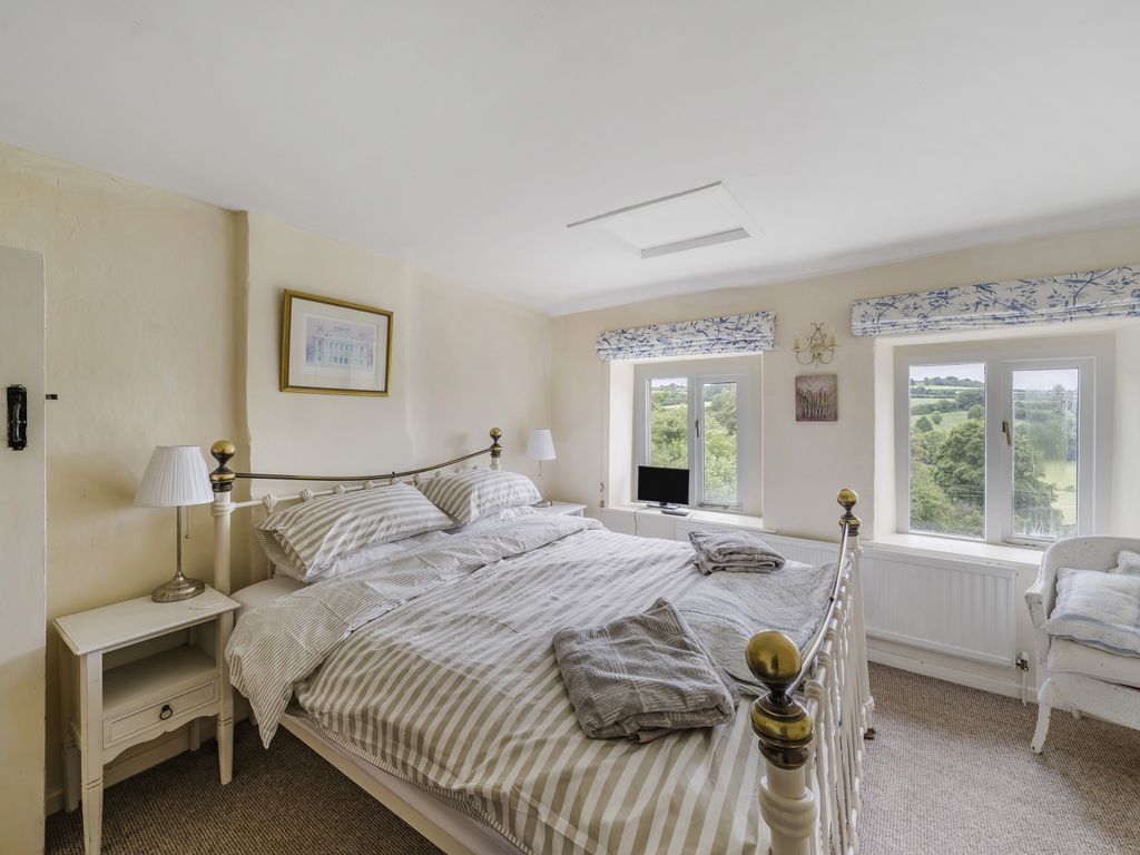 3 bed cottage for sale in Dunkerton, Bath, Somerset BA2, £325,000