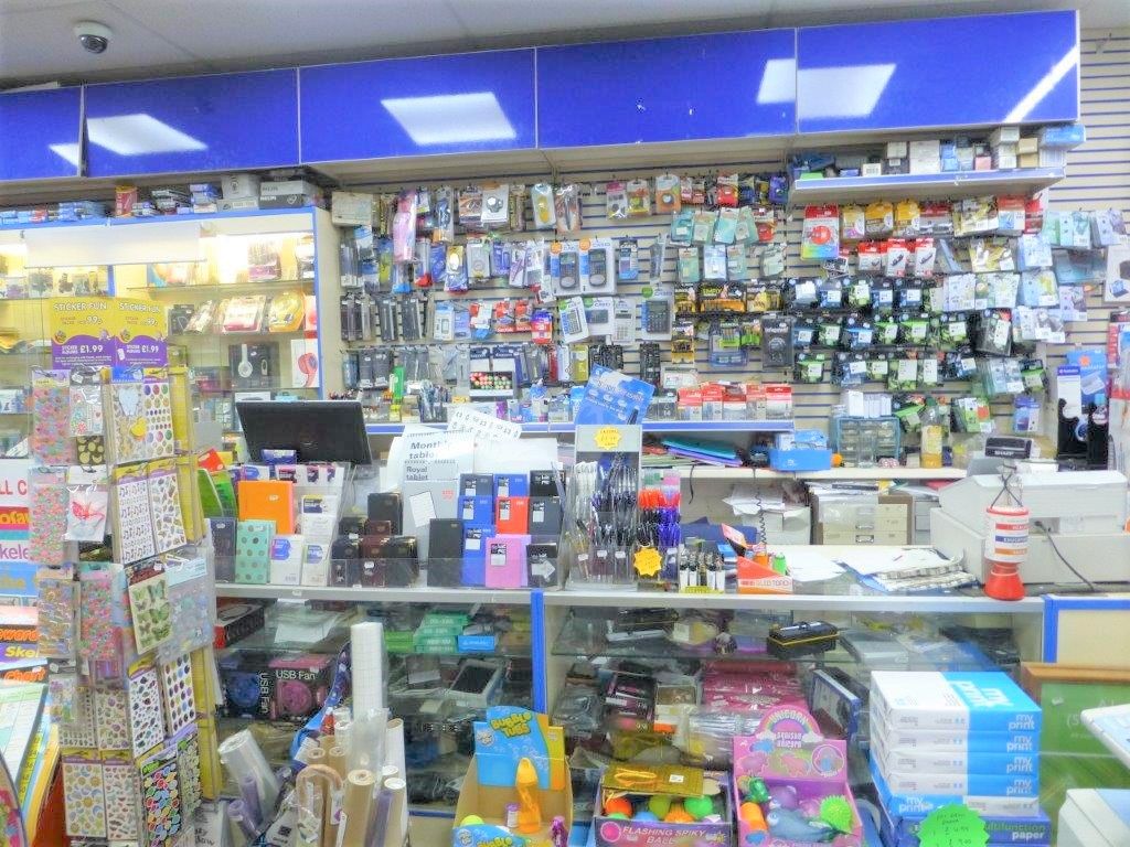 Retail premises for sale in Brent Street, Hendon NW4, £295,000