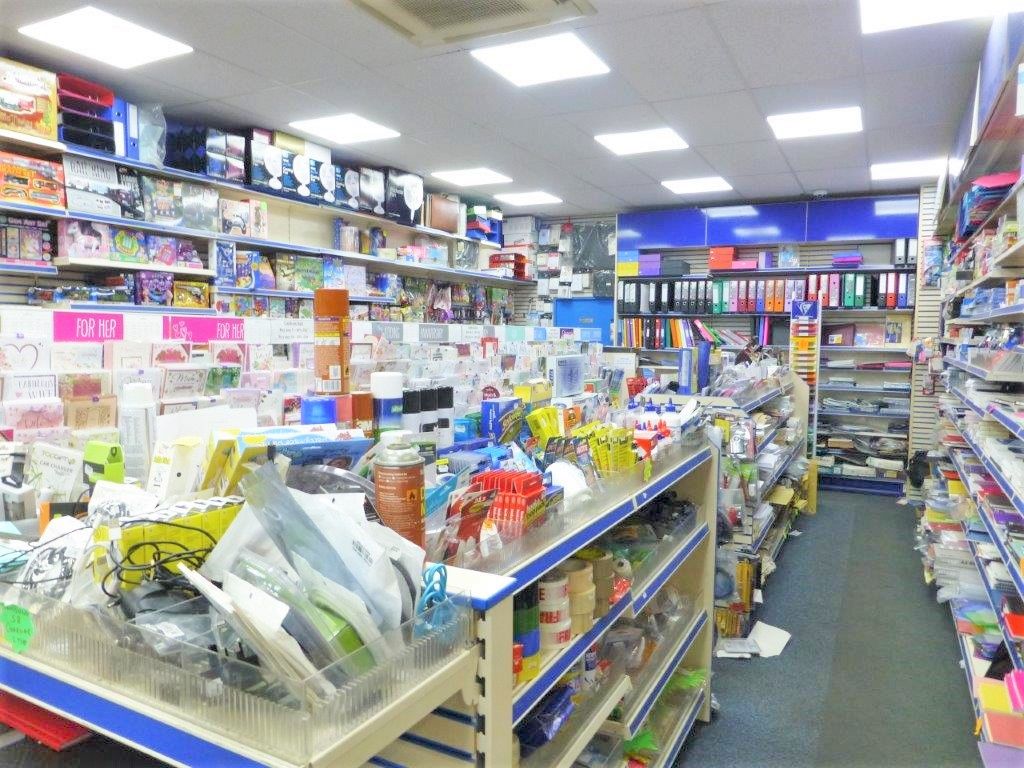 Retail premises for sale in Brent Street, Hendon NW4, £295,000