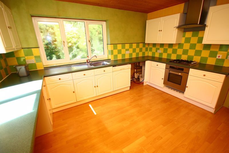 3 bed detached house for sale in Bryn Morfa, Dolgarrog, Conwy LL32, £220,000