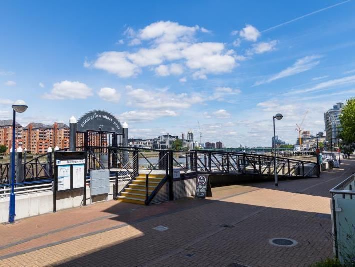 Office for sale in 12 Calico House, Plantation Wharf, Battersea SW11, £1,200,000