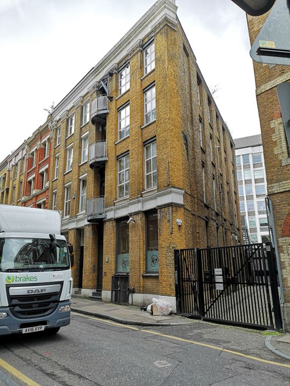 Office for sale in 51 Tabernacle Street, London EC2A, £625,000
