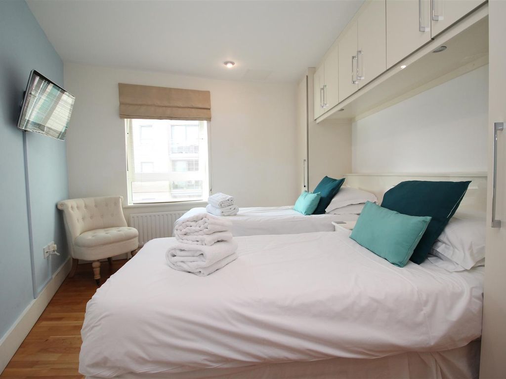 2 bed flat for sale in Dolphin Quays, The Quay, Poole BH15, £325,000