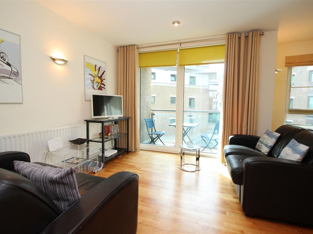 2 bed flat for sale in Dolphin Quays, The Quay, Poole BH15, £325,000