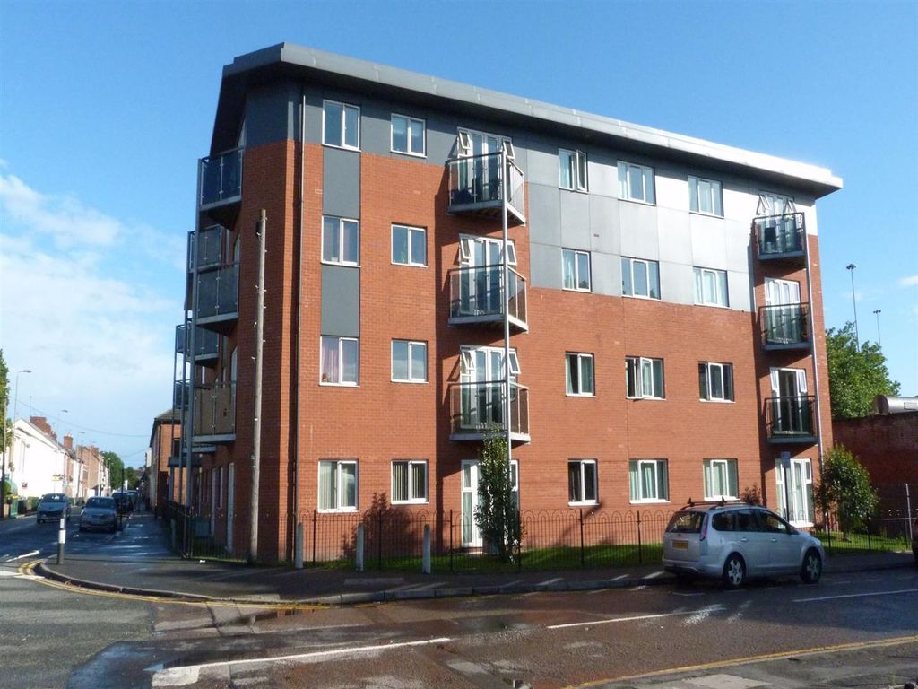 1 bed flat for sale in Lower Ford Street, City Centre, Coventry CV1, £140,000
