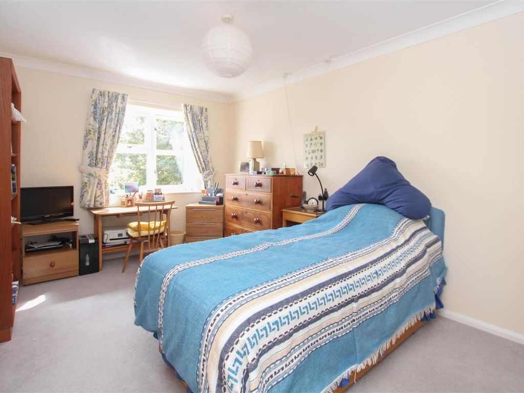1 bed flat for sale in Audley Road, Saffron Walden CB11, £125,000