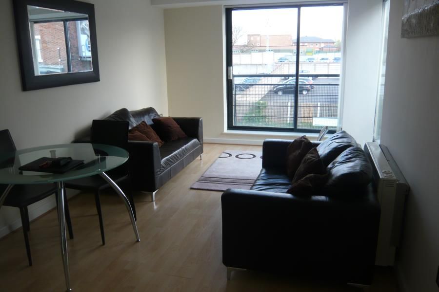 2 bed flat for sale in Moseley Road, Balsall Heath, Birmingham B12, £165,000