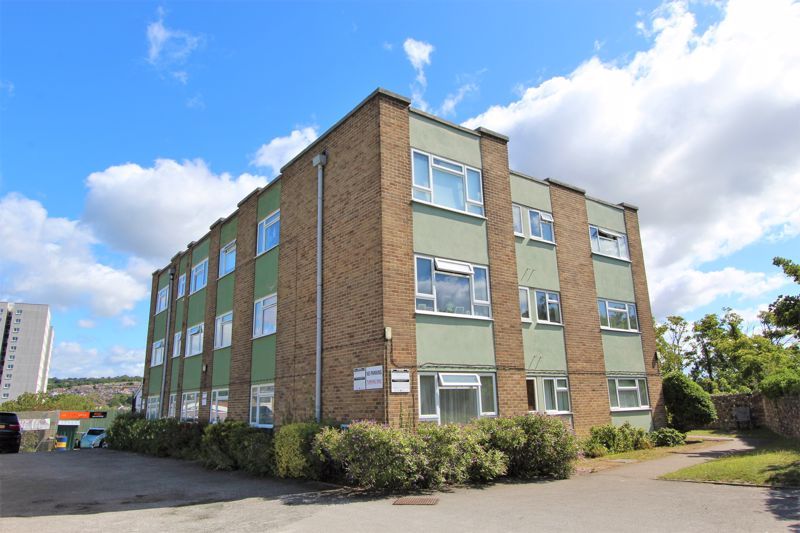 2 bed flat for sale in Kings Parade, Ditchling Road, Brighton BN1, £175,000