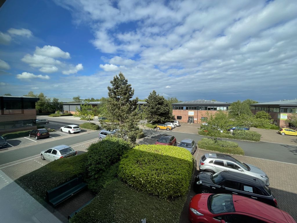Office for sale in Unit 14, Interface Business Centre, Royal Wootton Bassett, Swindon SN4, £800,000