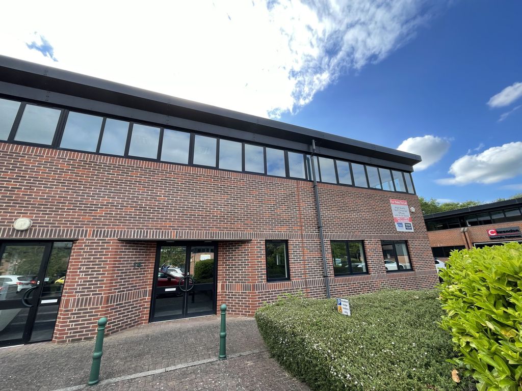 Office for sale in Unit 14, Interface Business Centre, Royal Wootton Bassett, Swindon SN4, £800,000