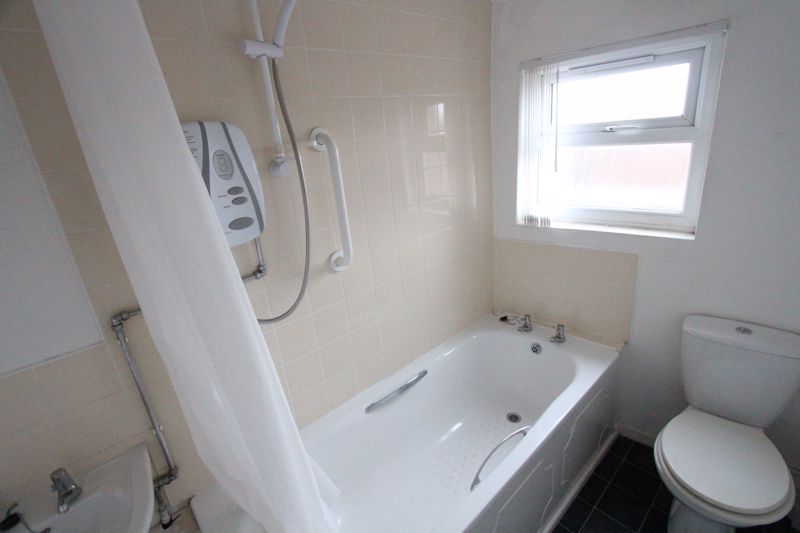 1 bed flat for sale in Wordsworth Street, Bootle L20, £52,500