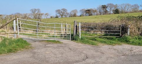 Land for sale in Dundry Lane, Avon BS41, £9,900