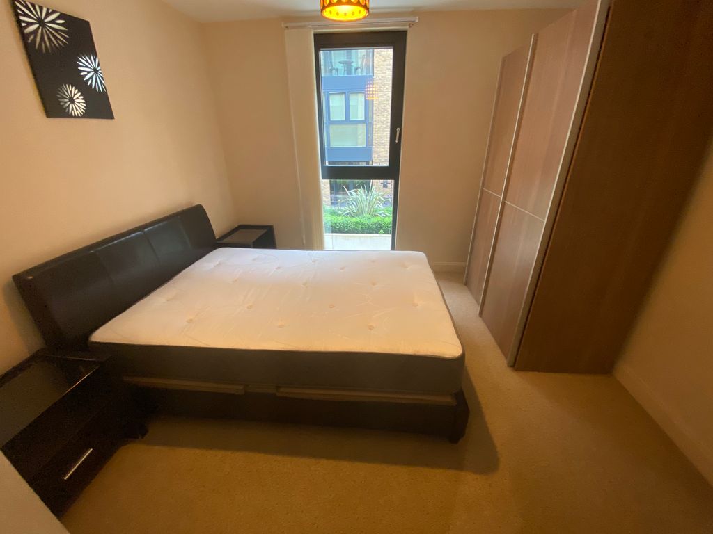 2 bed flat for sale in St. John's Walk, Birmingham B5, £235,000