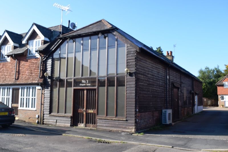 Office for sale in Chapel Lane, Milford GU8, £375,000
