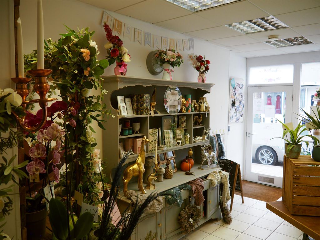 Commercial property for sale in Florist WF17, West Yorkshire, £19,950