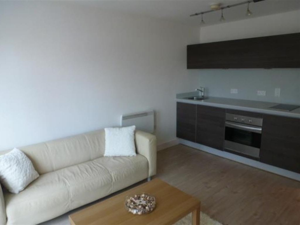 1 bed flat for sale in Clive Passage, Birmingham B4, £125,000