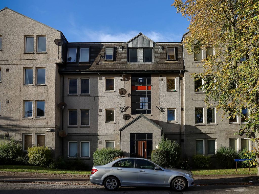 2 bed flat for sale in Gairn Terrace, Aberdeen AB10, £109,999