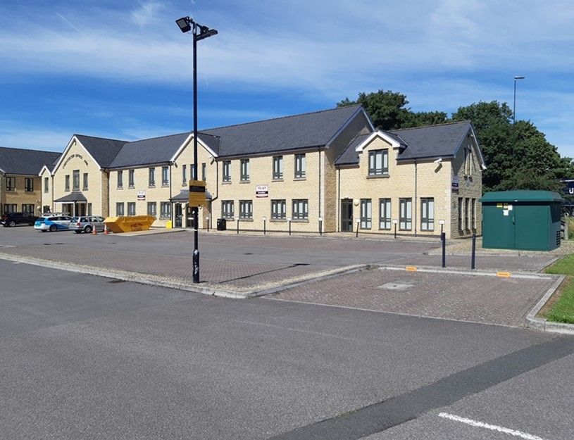 Office for sale in Cirencester Office Park, Tetbury Road, Cirencester GL7, £1,000,000