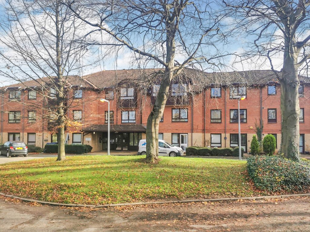 1 bed flat for sale in Eastfield Road, Peterborough PE1, £50,000