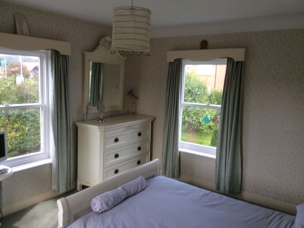 4 bed detached house for sale in Easton Road, Bridlington YO16, £199,950