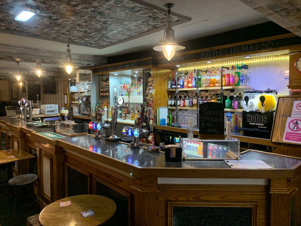 Pub/bar for sale in Bishop Auckland, Durham DL14, £199,000
