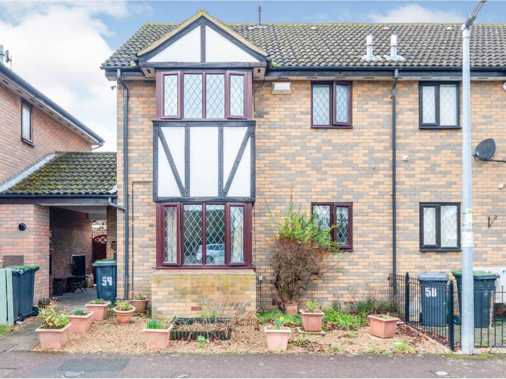 1 bed semi-detached house for sale in Astral Close, Henlow SG16, £185,000