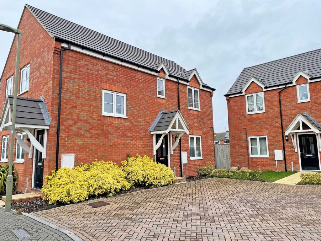 1 bed maisonette for sale in Sycamore Way, Didcot OX11, £95,000