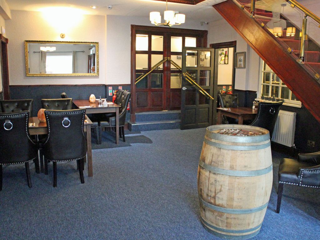 Pub/bar for sale in Caerleon, Newport NP18, £575,000