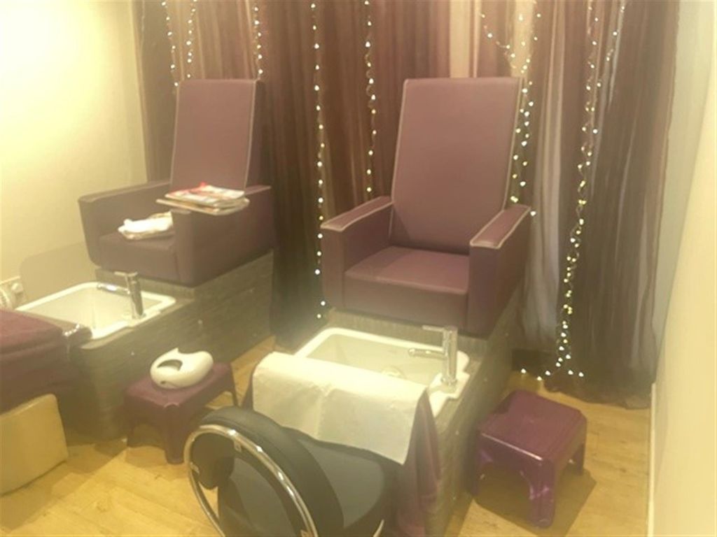 Retail premises for sale in Well-Established Beauty Salon In Affluent Area BL7, Turton, Blackburn With Darwen, £70,000