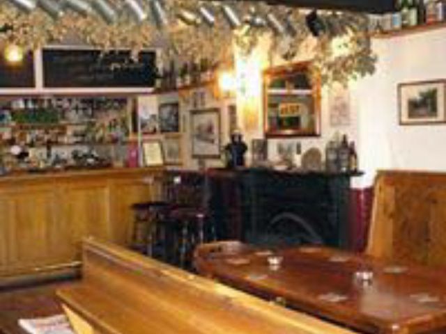 Pub/bar for sale in Newnham, Gloucester GL14, £525,000